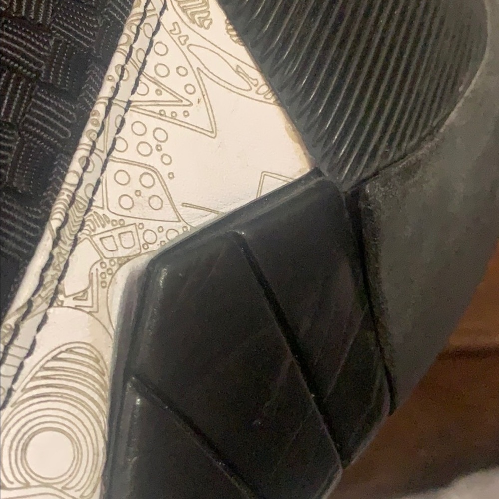 Jordan laser 15s size 12 - Picture 5 of 7